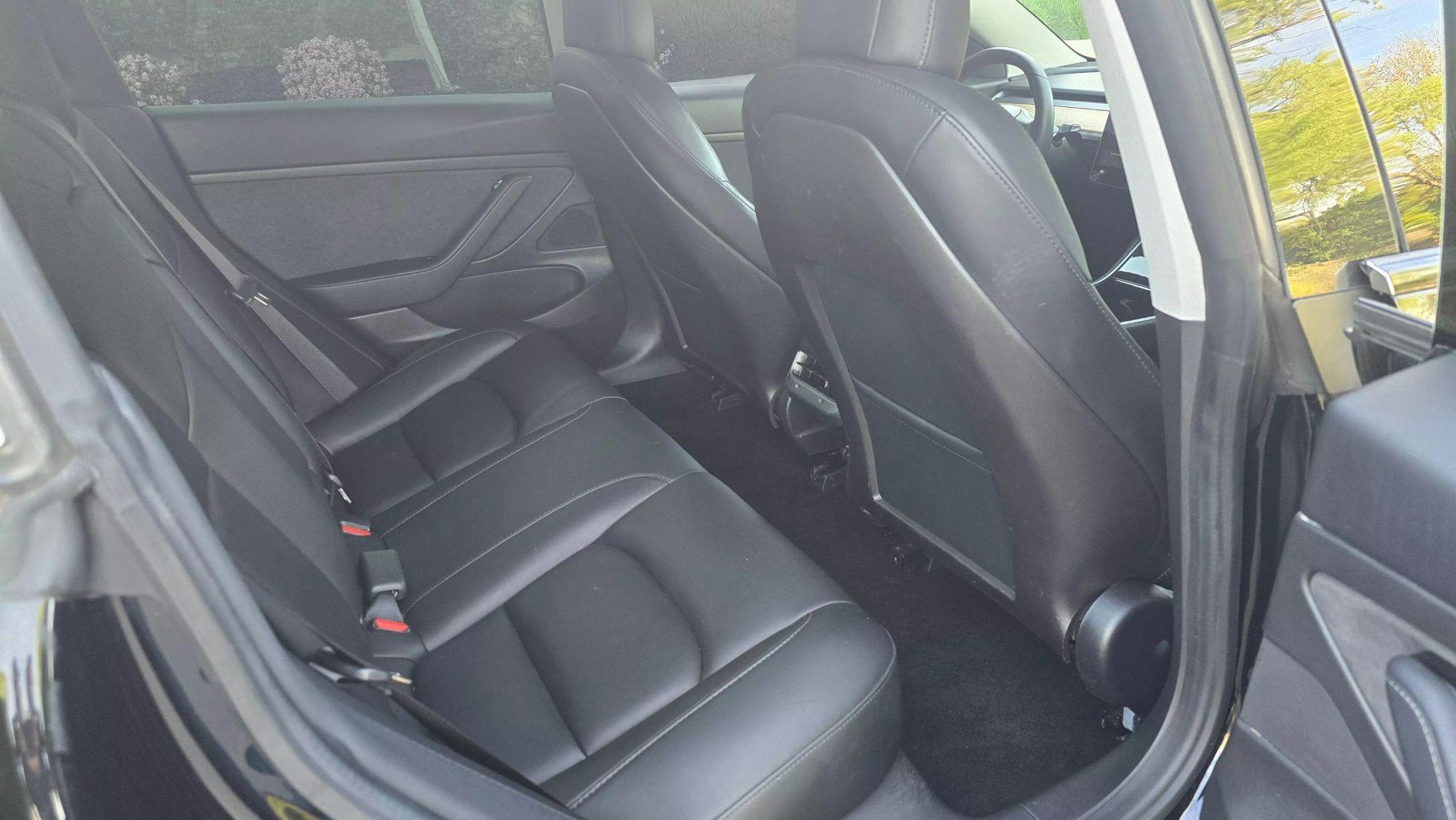 2020 Tesla Model 3 15