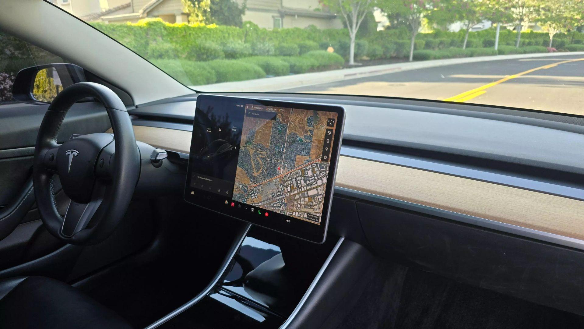 2020 Tesla Model 3 18