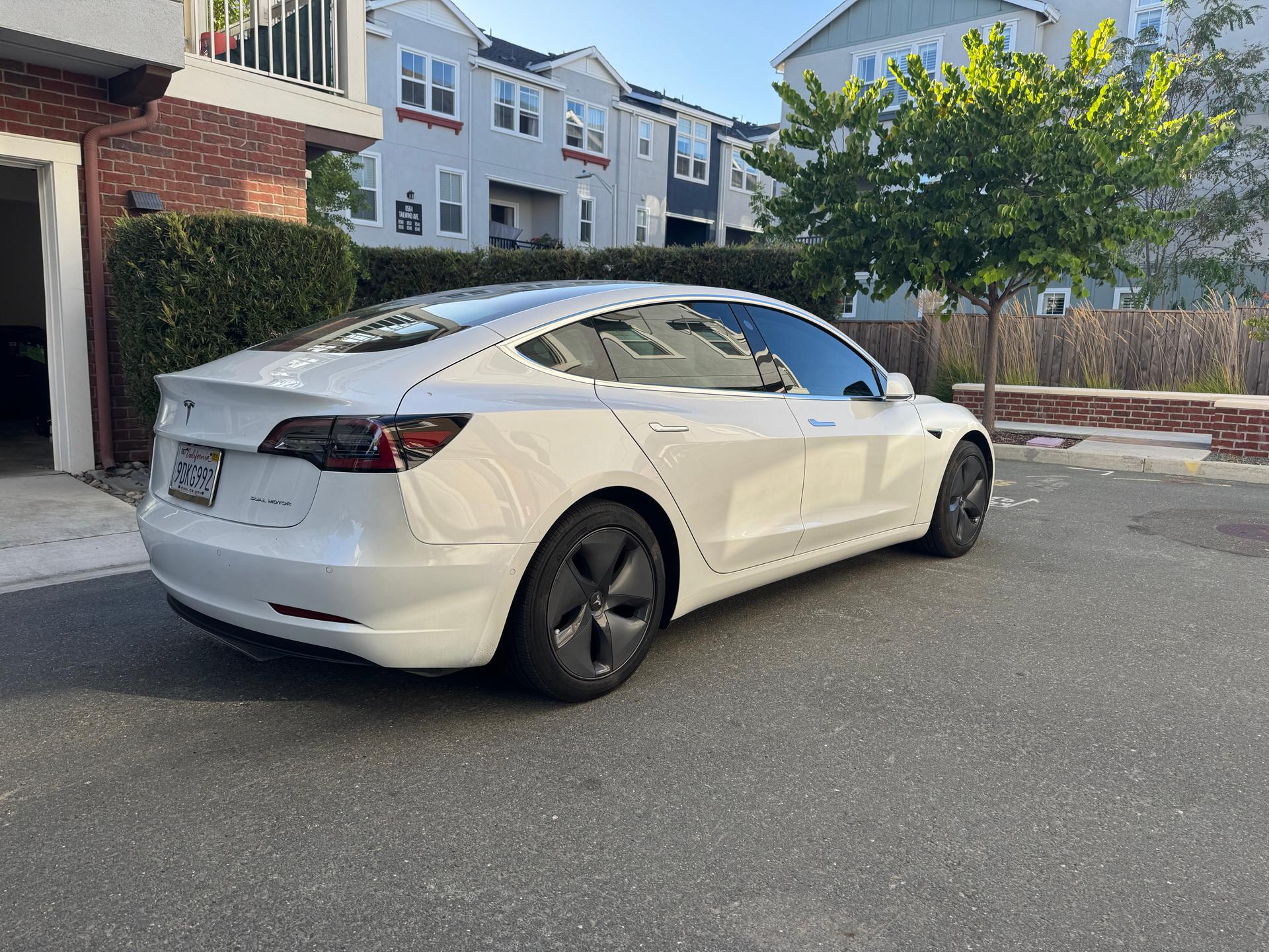 2019 Tesla model 3 Long Range AWD 3