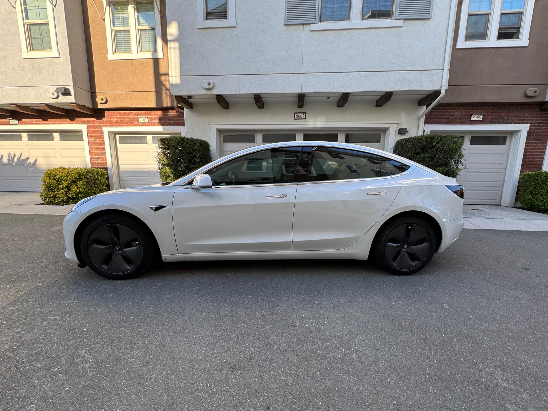 2019 Tesla model 3 Long Range AWD 5