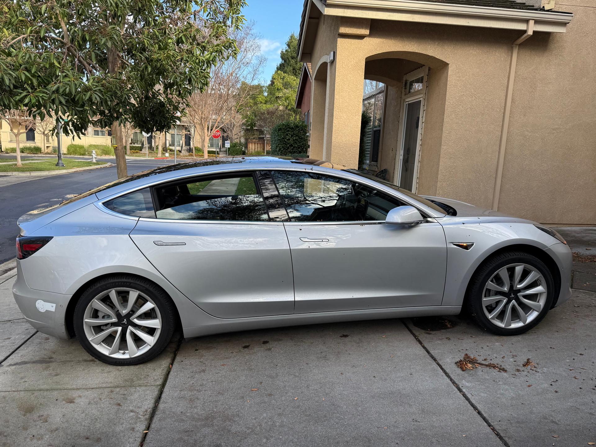 2018 Tesla Model 3 3