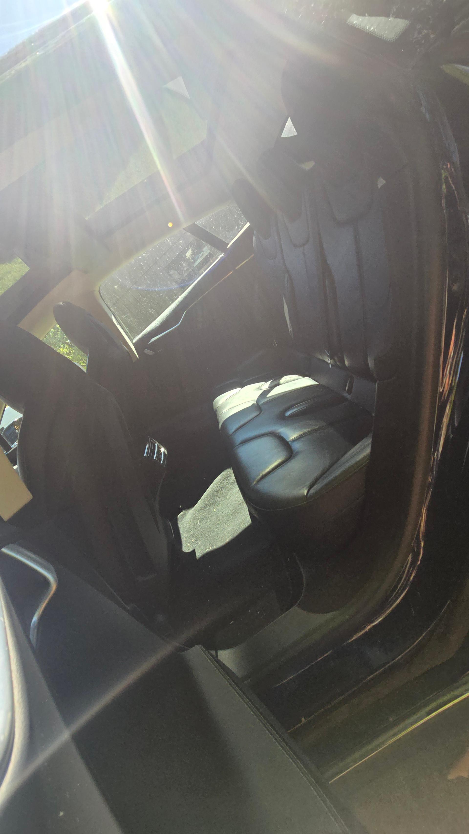 2014 Tesla S 85 - Free Unlimited Supercharging + MCU2 10